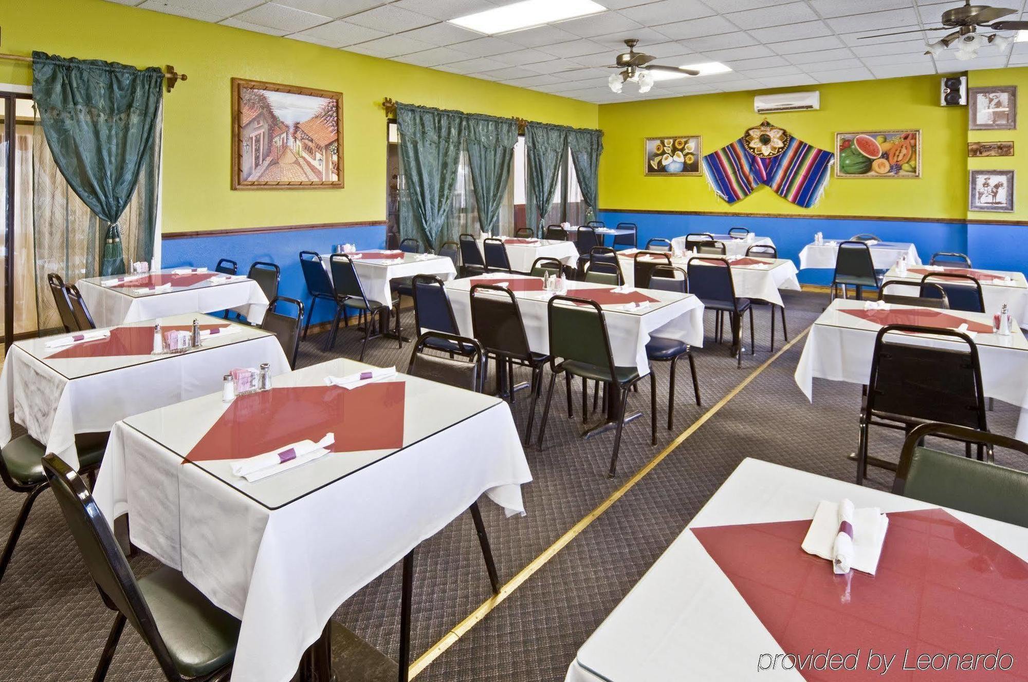 Fairview Inn By Oyo Hesston I-135 Restaurant bilde